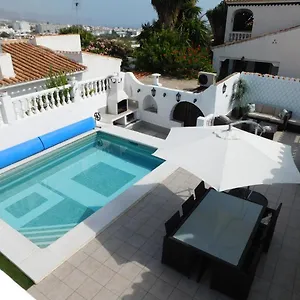 villa-emma-nerja.hotelsinnerja.org/